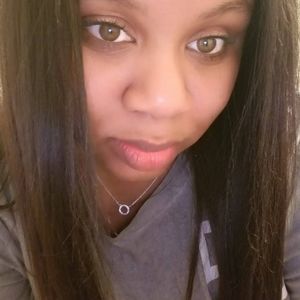 Meet your Posher, Candice